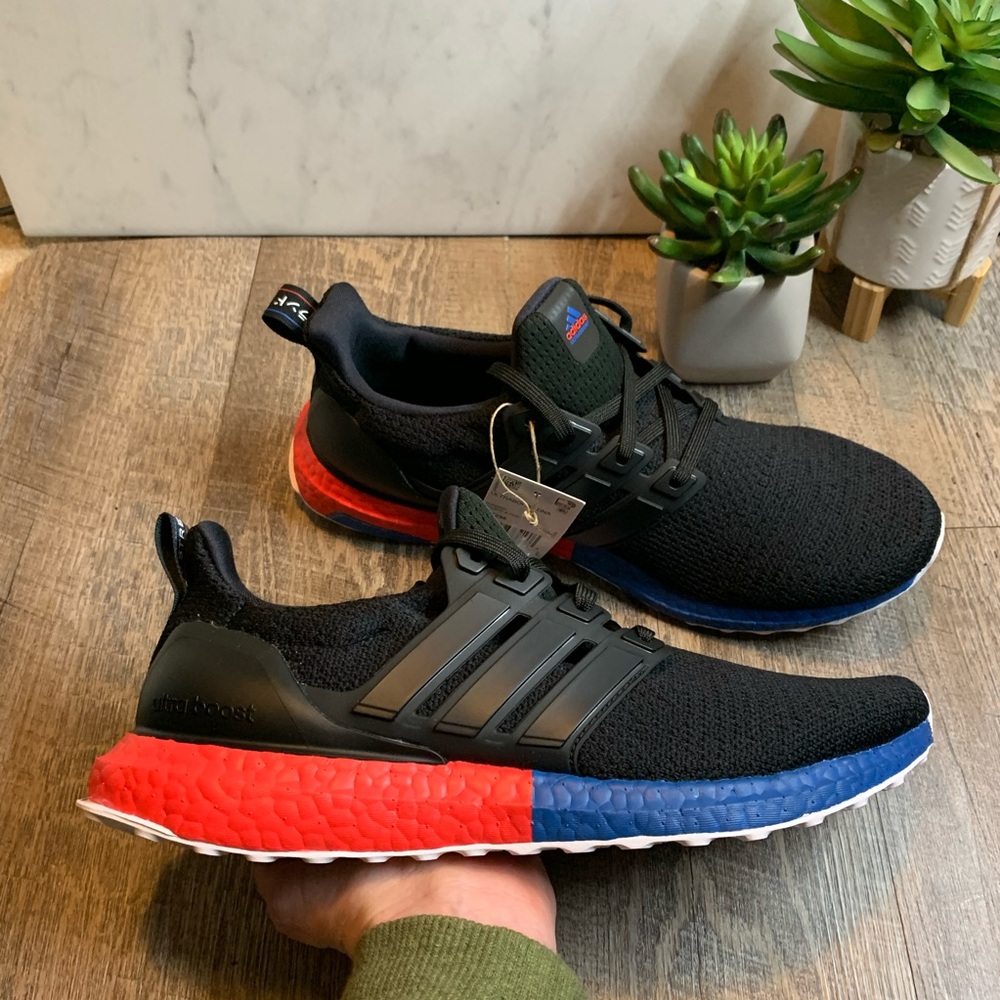 adidas UltraBOOST DNA - Picture 7 of 8